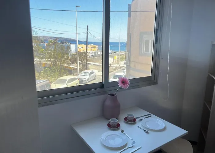 Sarah Kite Ii Vv, 2 Nyaraló